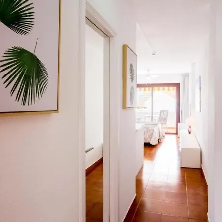 2023 Garden City, Heated Pool! Appartement